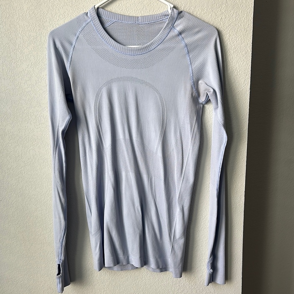 Women's Light Blue Long Sleeve swiftly tech